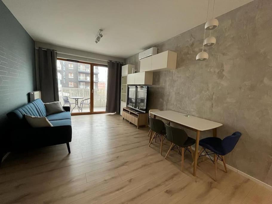 Luksusowy Apartament Z Parkingiem I Klimatyzacja W Samym Centrum Wroclawia المظهر الخارجي الصورة