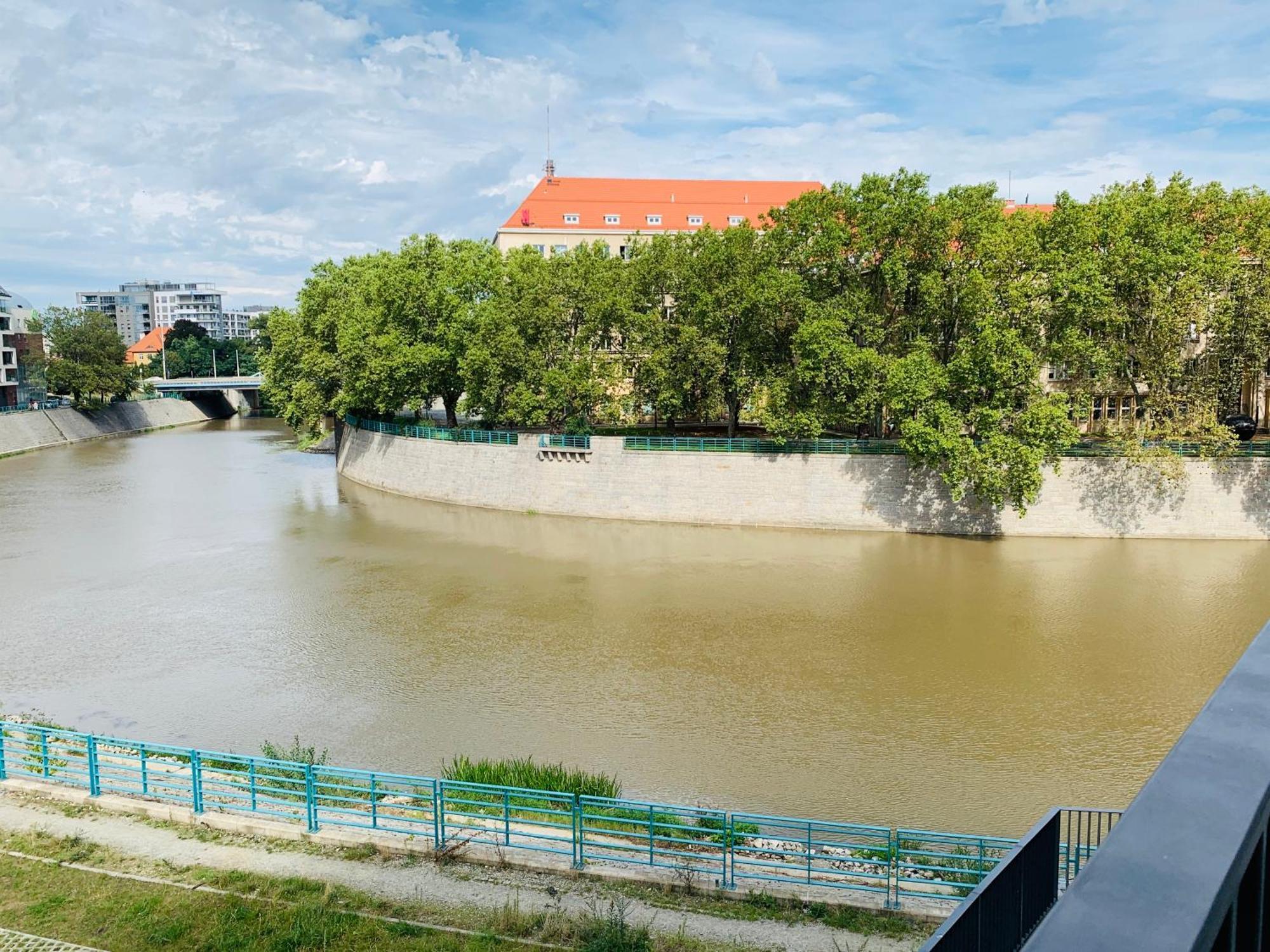 Luksusowy Apartament Z Parkingiem I Klimatyzacja W Samym Centrum Wroclawia المظهر الخارجي الصورة